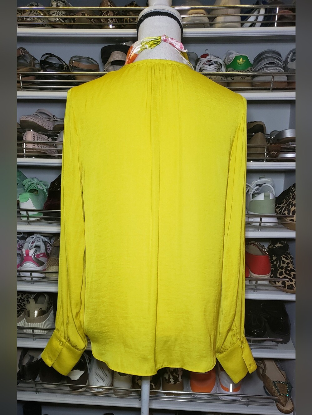 Maison D'Amelie Long Sleeve Vneck Blouse - Picture 2 of 7